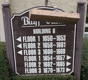 bld6sign.jpg